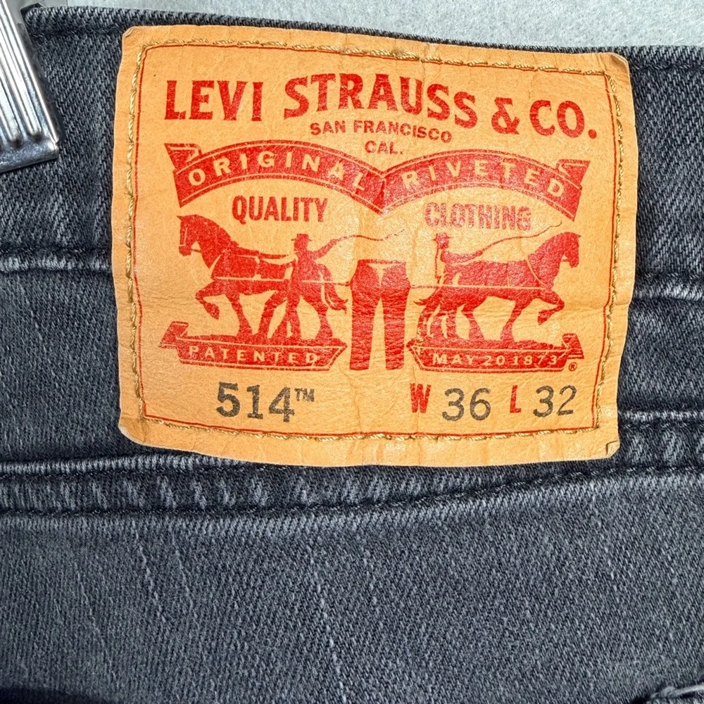 LEVI’S 514 SLIM STRAIGHT JEANS MENS 36X32 BLACK